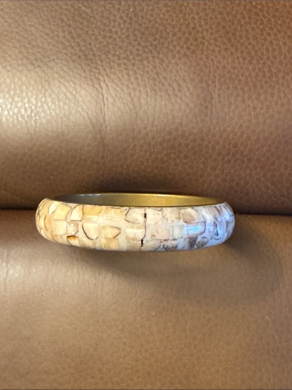 VTG mosaic inlay statement bangle brass base & decorated w/shell fragments